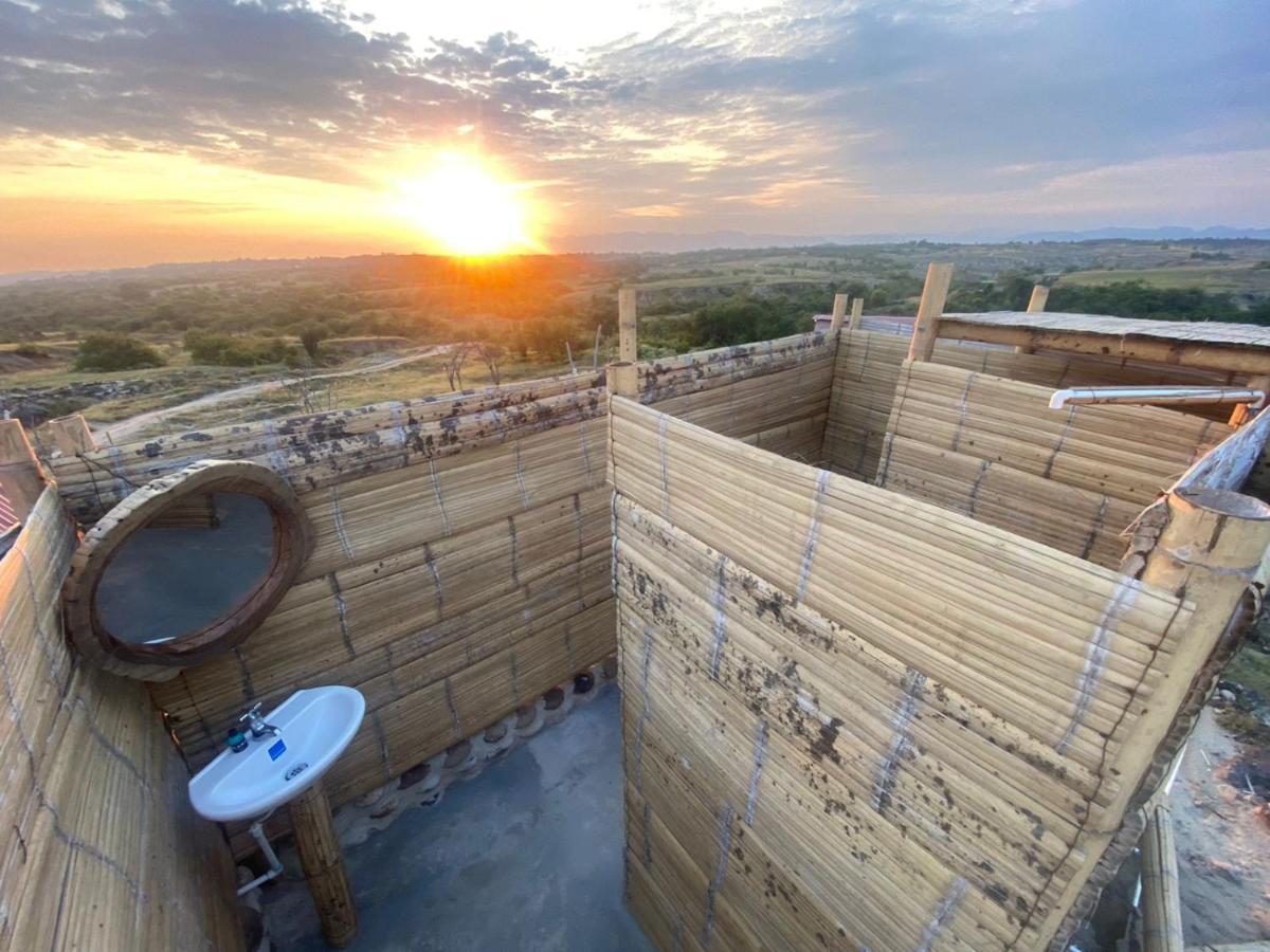 Mana Star Lounge Villavieja